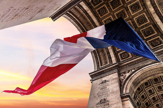Best books for learning French through natural, direct, and bilingual methods including Le français par la méthode nature, Assimil, Linguaphone, and more.
